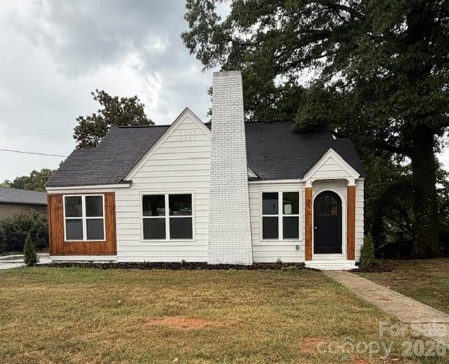 211 Spratt Street, Fort Mill, SC - 4 beds, 3 baths, 2,607 sqft - $625,000