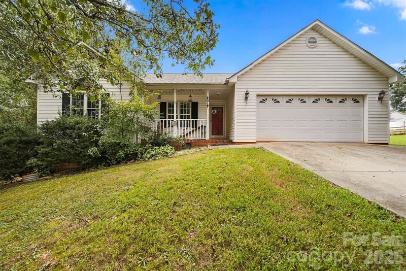 4917 Pond Court, Conover, NC - 3 beds, 2 baths, 1,320 sqft - $305,000
