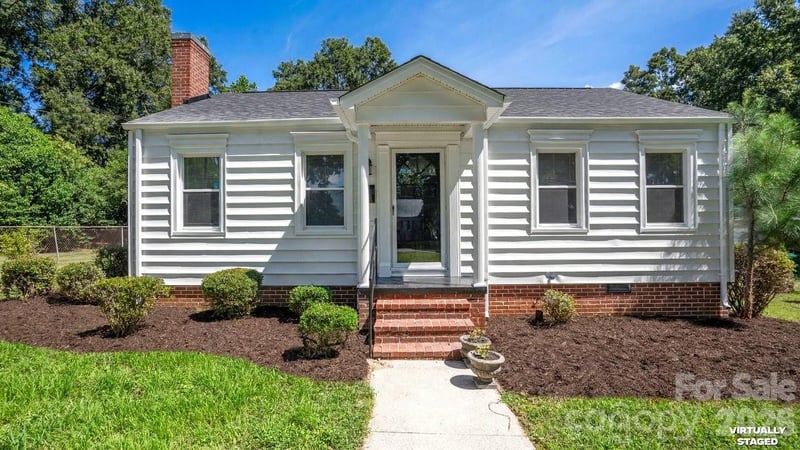 513 Arlington Avenue, Albemarle, NC - 2 beds, 1 bath, 868 sqft - $225,000