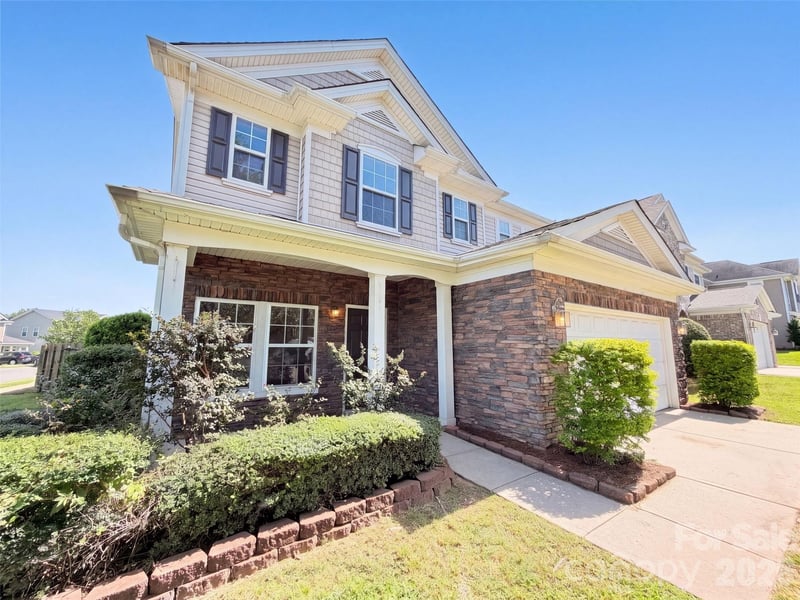 14903 Superior Street, Charlotte, NC - 3 beds, 2.5 baths, 2,554 sqft - $415,000