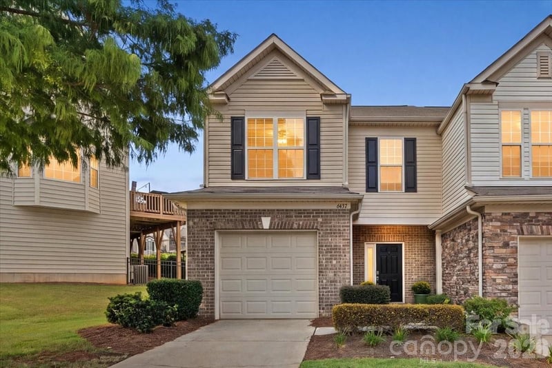 6437 Silver Star Lane, Charlotte, NC - 3 beds, 2.5 baths, 1,540 sqft - $410,000