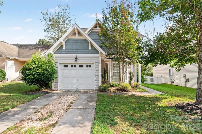 1512 Bitter Creek Drive, Charlotte, NC - 3 beds, 2.5 baths, 1,684 sqft - $375,000