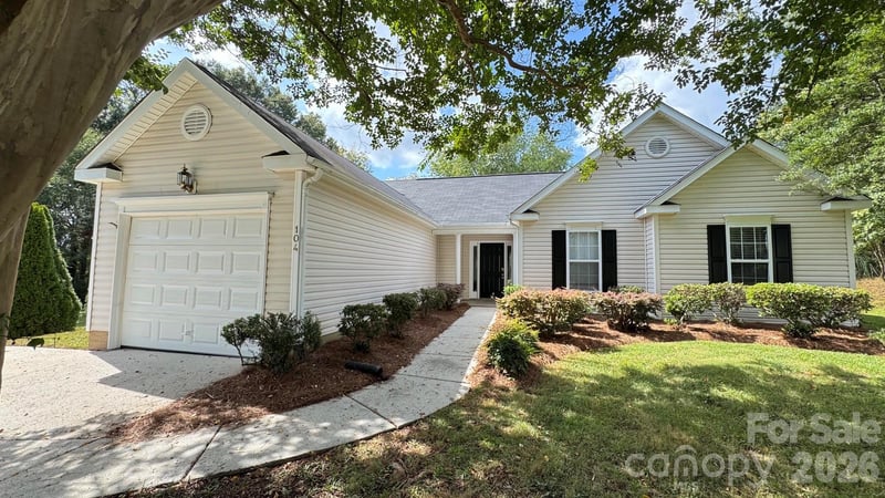 104 S Willow Court, Mount Holly, NC - 3 beds, 2 baths, 1,264 sqft - $305,000