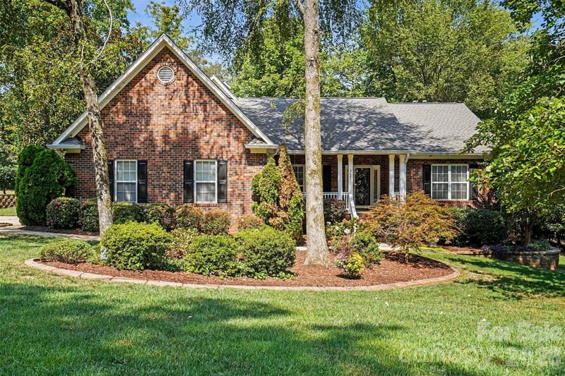 9601 Truelight Church Road, Mint Hill, NC - 3 beds, 2 baths, 2,091 sqft - $527,900