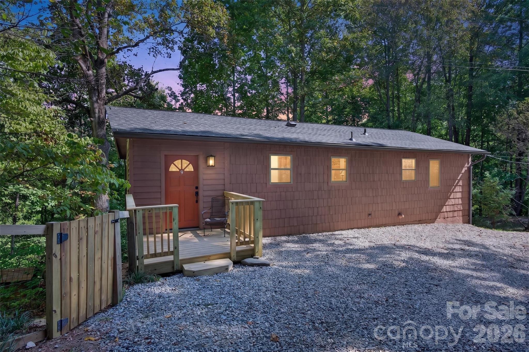 9 Good Neighbor Ridge, Weaverville, NC 28787. property listing photo