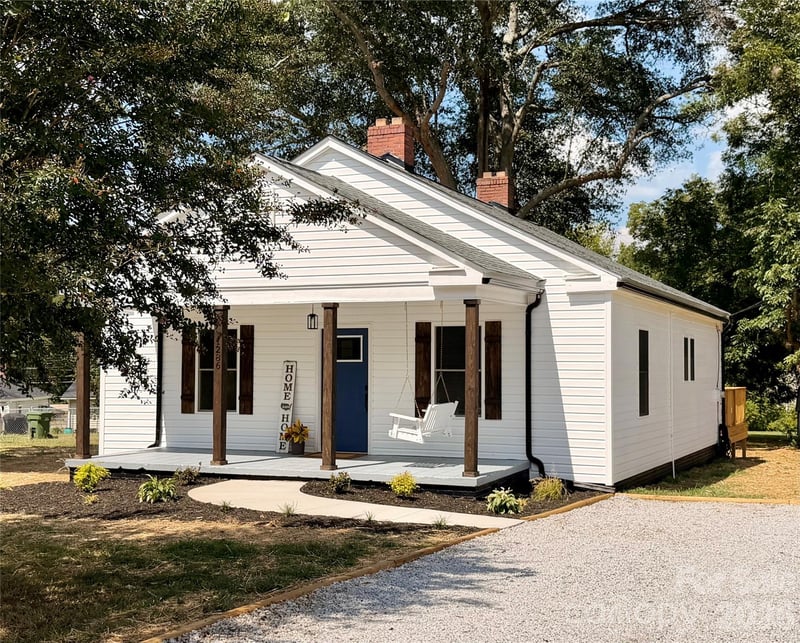 1286 Elmwood Avenue, Lancaster, SC - 3 beds, 2 baths, 1,387 sqft - $254,990