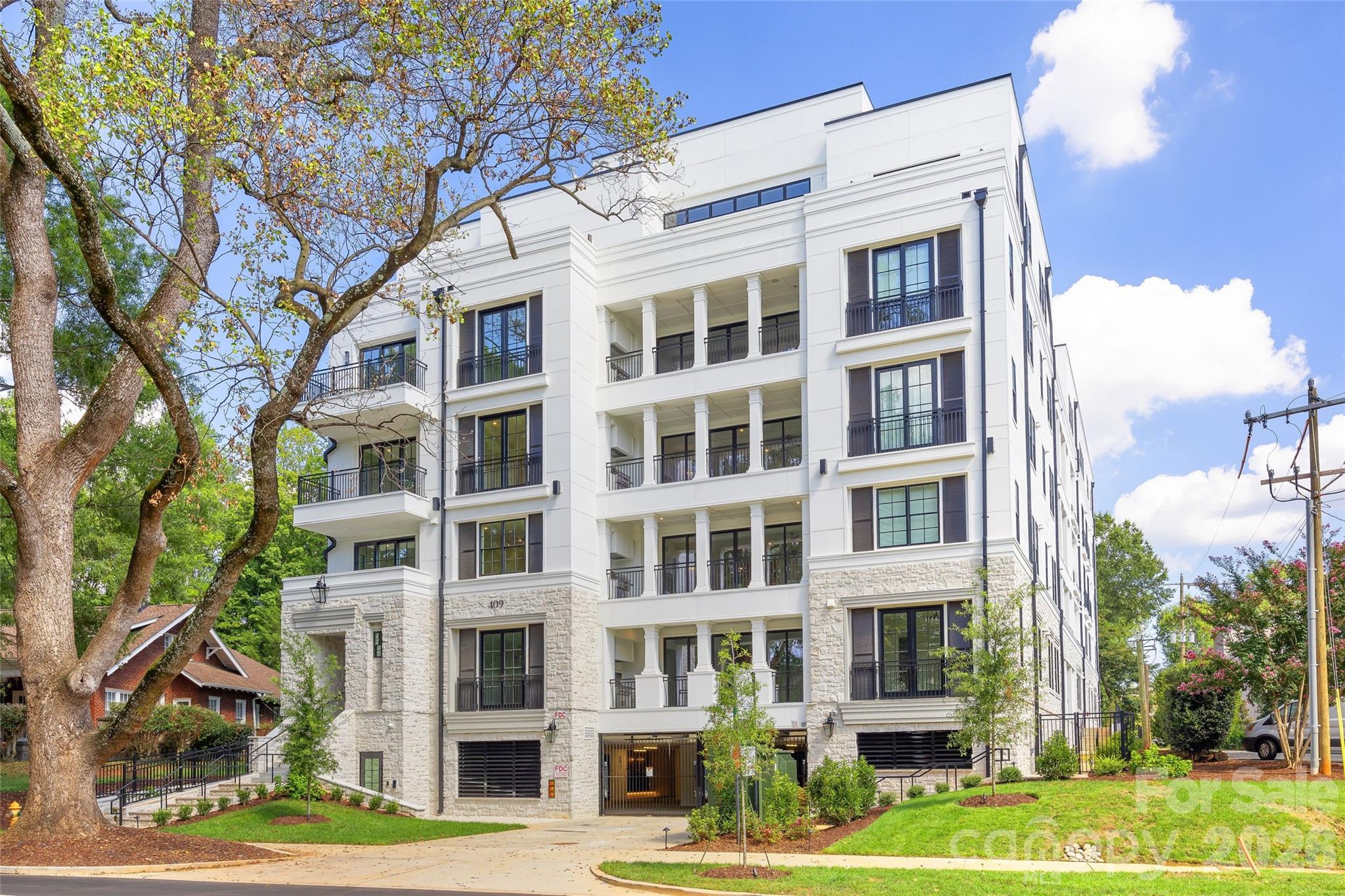 409 Queens Road Apt 501, Charlotte, NC. property listing photo