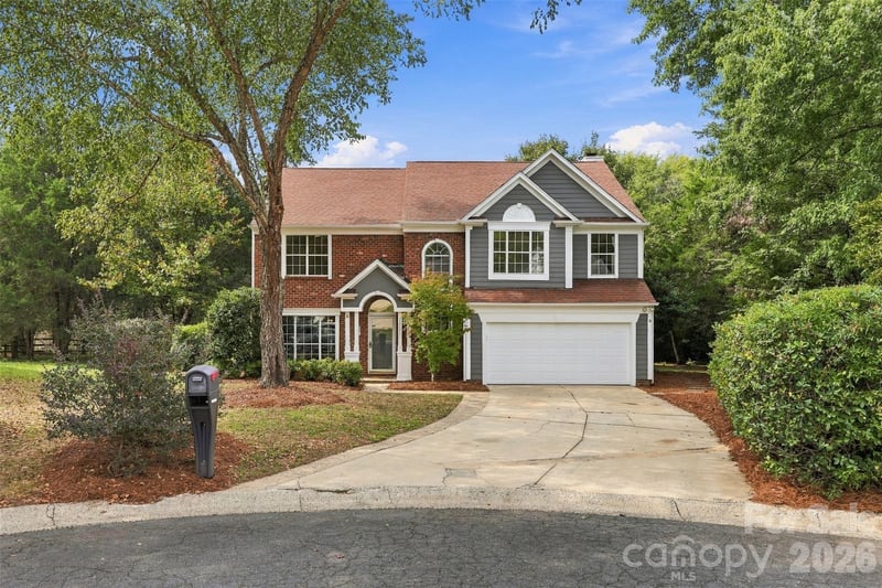 13504 Norlington Court, Charlotte, NC - 4 beds, 2.5 baths, 2,443 sqft - $475,000