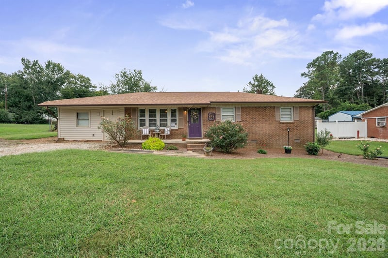 1782 Cameron Road, Lincolnton, NC - 3 beds, 1 bath, 1,449 sqft - $235,000