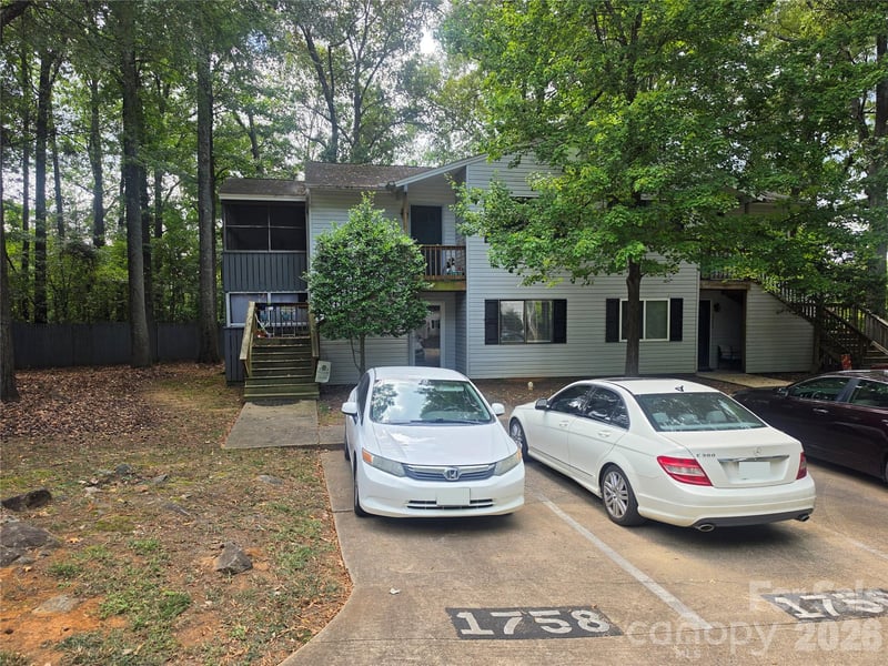 1756 Hunters Trail, Rock Hill, SC - 2 beds, 1 bath, 884 sqft - $130,000