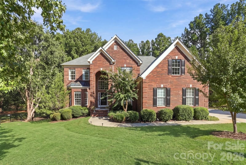 3105 Stanway Court, Waxhaw, NC - 5 beds, 3.5 baths, 3,742 sqft - $812,500
