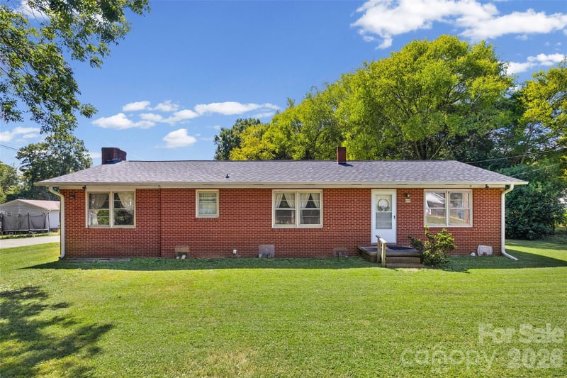 610 Union Cemetery Road SW, Concord, NC - 3 beds, 2 baths, 1,232 sqft - $200,000