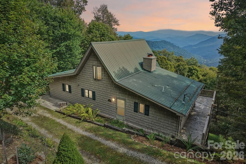459 Lookout Drive, Mars Hill, NC - 2 beds, 3 baths, 2,584 sqft - $549,900