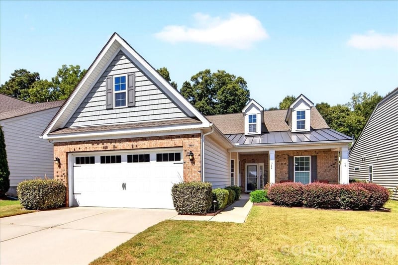 744 Bearcamp Way, Fort Mill, SC - 2 beds, 2 baths, 1,690 sqft - $399,900