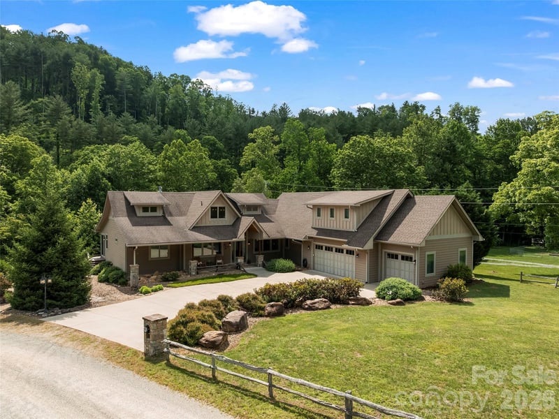 40 Shining Rock Drive, Canton, NC - 4 beds, 4 baths, 3,890 sqft - $899,999