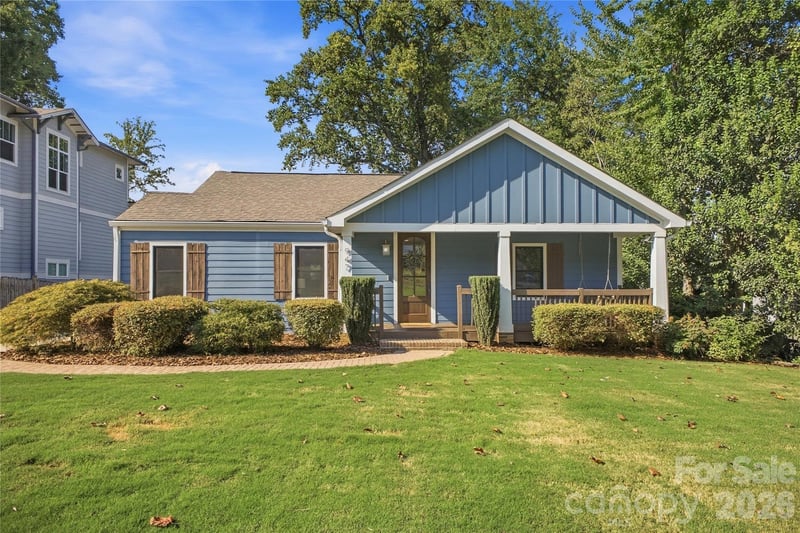 947 Everett Place, Charlotte, NC - 3 beds, 2 baths, 1,785 sqft - $800,000