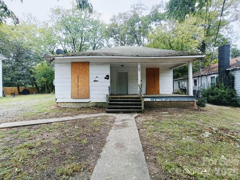 412 Clegg Street, Shelby, NC - 3 beds, 1 bath, 1,018 sqft - $64,900