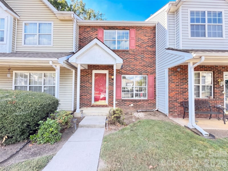12605 Tucker Crossing Lane, Charlotte, NC - 2 beds, 1.5 baths, 955 sqft - $215,000