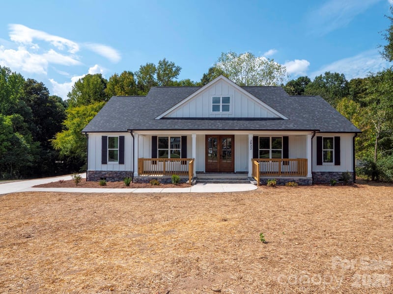 2922 SWEETGRASS Lane Apt 33, Monroe, NC - 4 beds, 3.5 baths, 2,199 sqft - $645,000