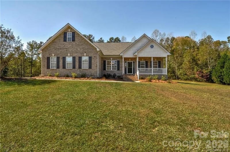 7672 Maple Bluff Lane, Concord, NC - 3 beds, 2 baths, 2,148 sqft - $535,000