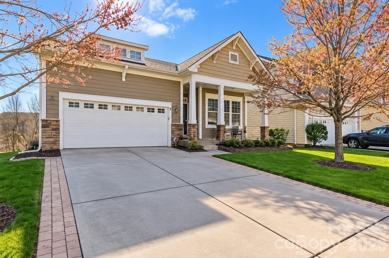 3009 Grande Heights Drive, Charlotte, NC - 4 beds, 3 baths, 3,373 sqft - $544,444