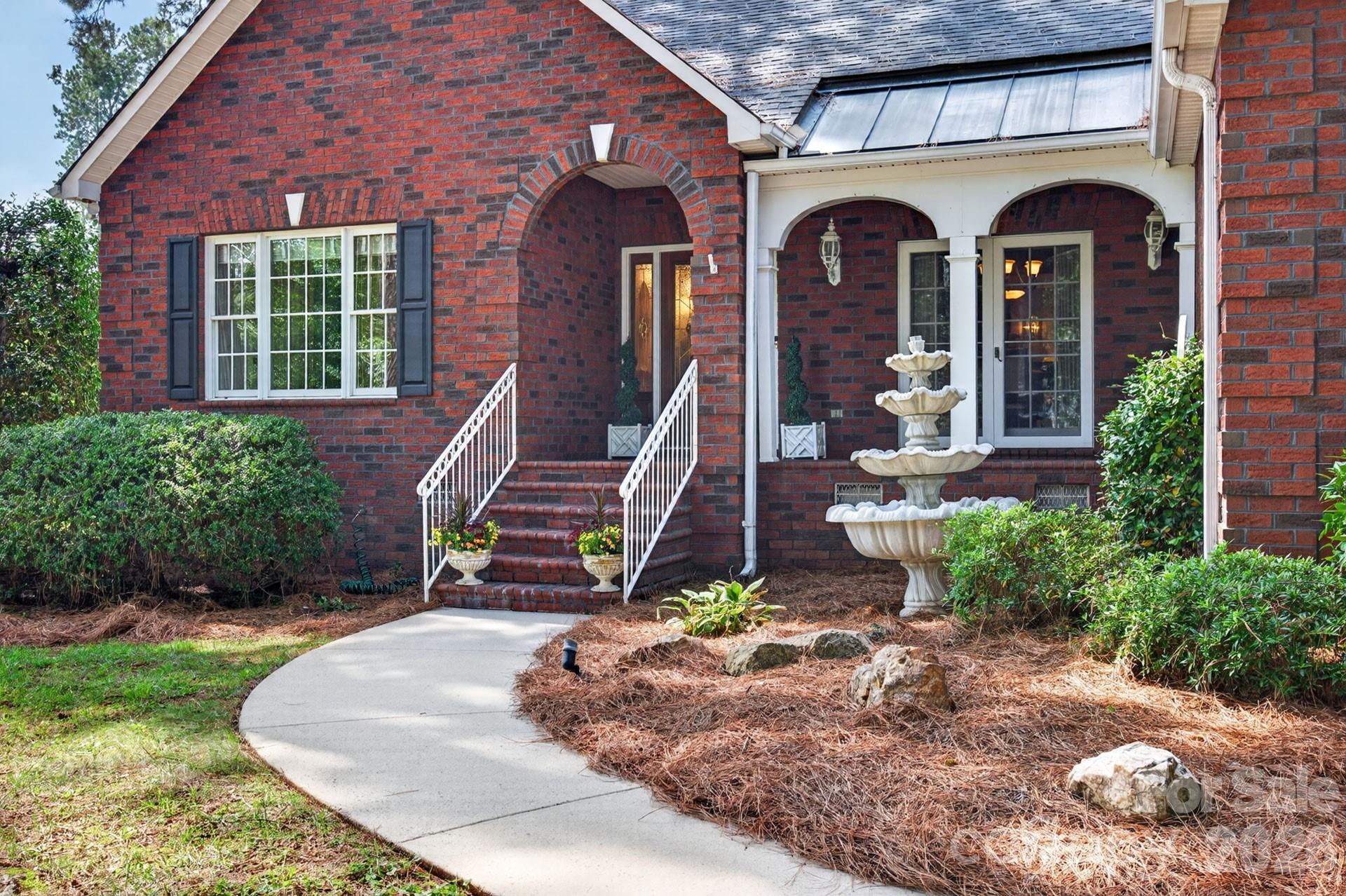 190 Bonaventure Dr, Salisbury, NC 28147. property listing photo