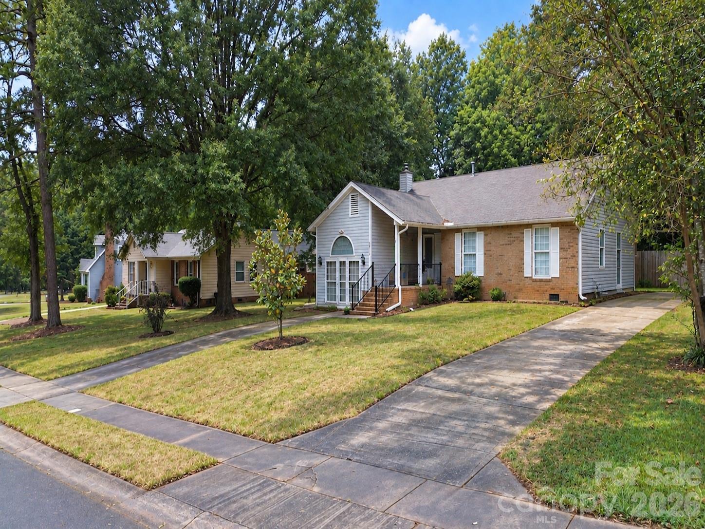 6501 Old Meadow Rd, Charlotte, NC 28227. property listing photo