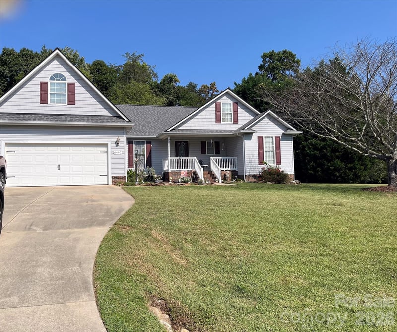 6497 FLY A WAY Drive, Denver, NC - 3 beds, 2 baths, 1,658 sqft - $399,000