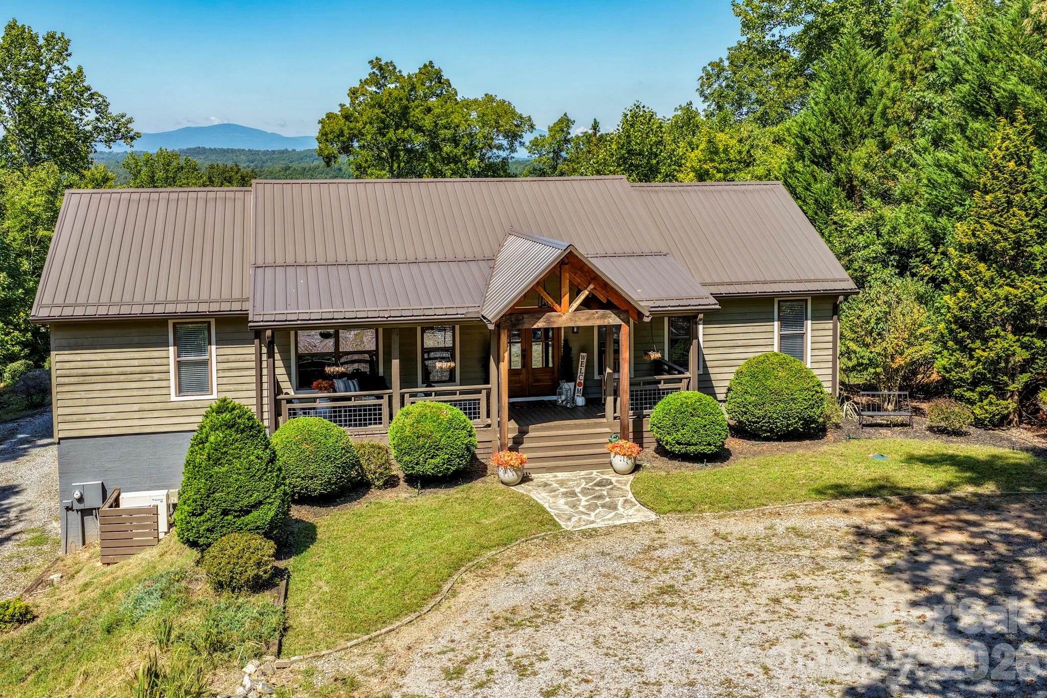 255 Cross Ridge Dr, Rutherfordton, NC 28139. property listing photo
