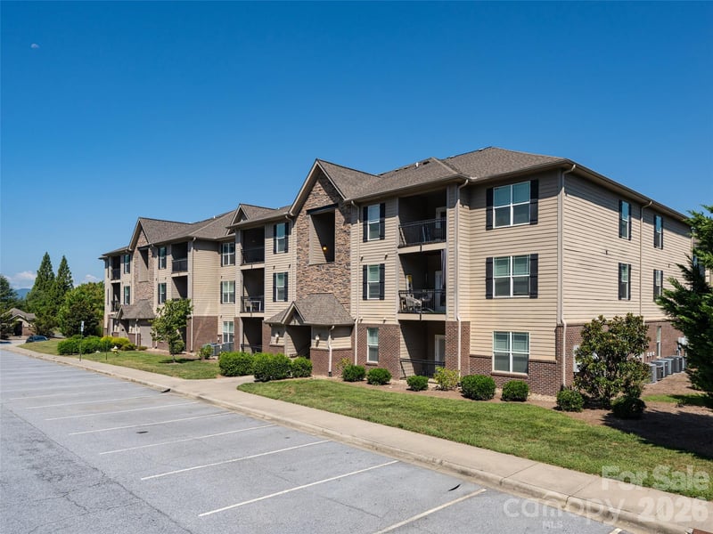 91 Brickton Village Circle Apt 103, Fletcher, NC - 2 beds, 2 baths, 1,014 sqft - $270,000