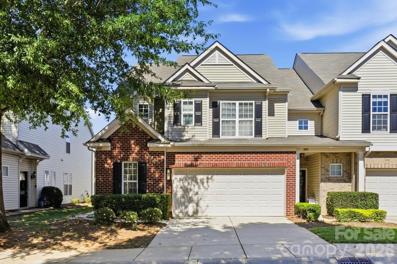 1827 Royal Gorge Avenue, Charlotte, NC - 3 beds, 2.5 baths, 1,978 sqft - $509,900