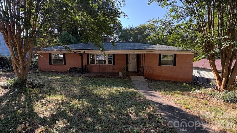 506 Whisnant Street, Shelby, NC - 2 beds, 1 bath, 1,722 sqft - $149,900