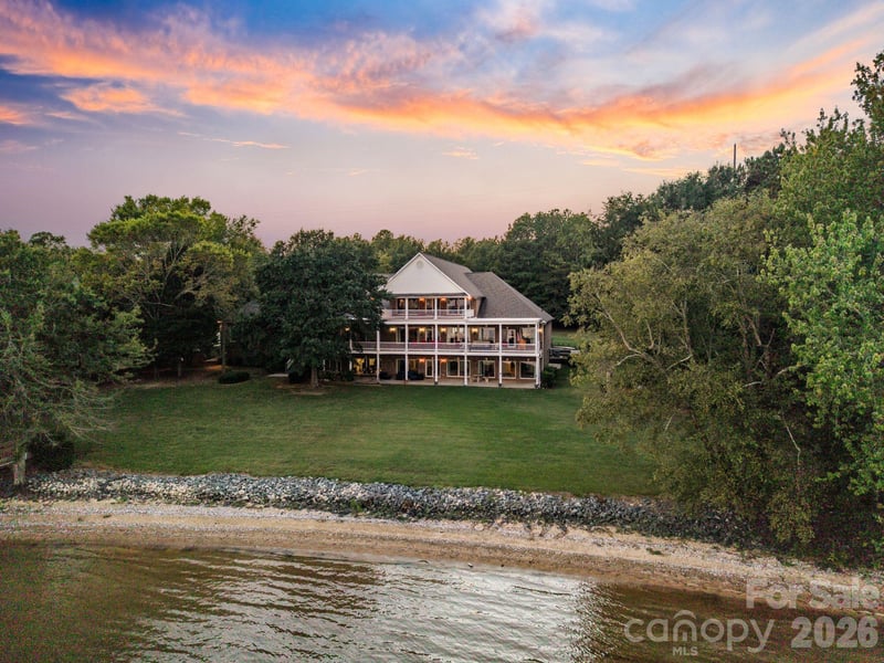 2159 Mingus Lane, York, SC - 4 beds, 4.5 baths, 7,034 sqft - $2,400,000