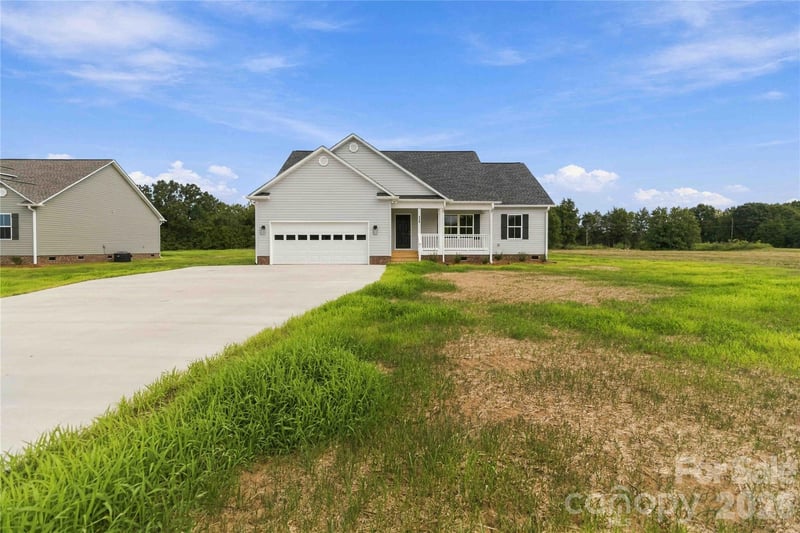 114 Mason Tanner Court, Rock Hill, SC - 3 beds, 2 baths, 1,436 sqft - $355,000