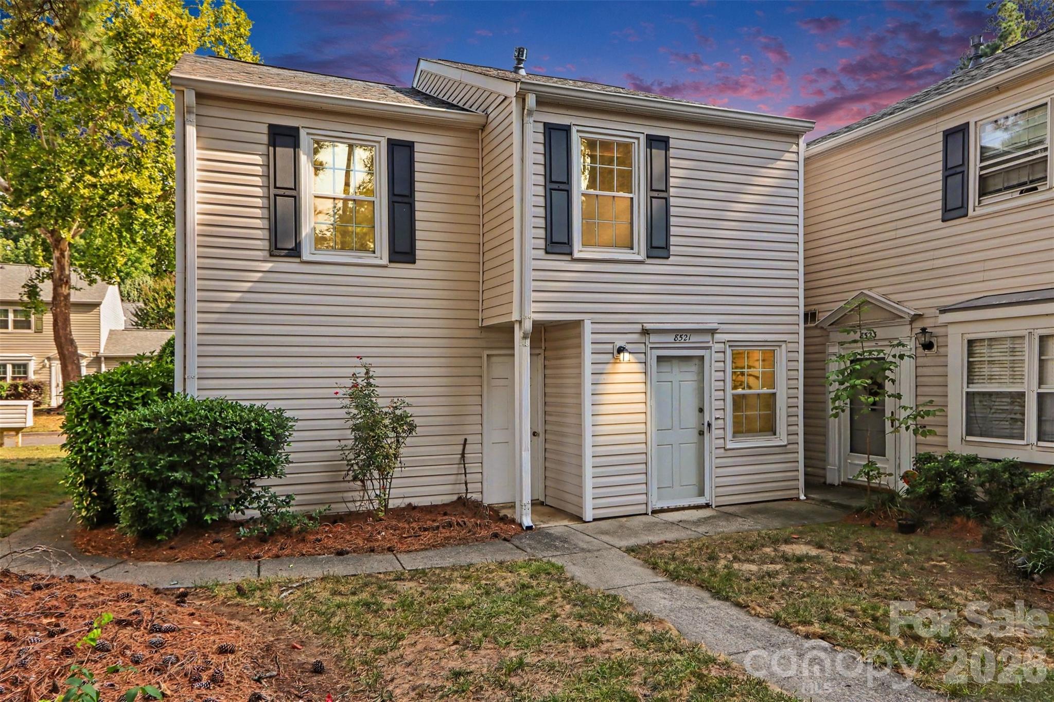 8521 Castle Pine Court, Charlotte, NC. property listing photo