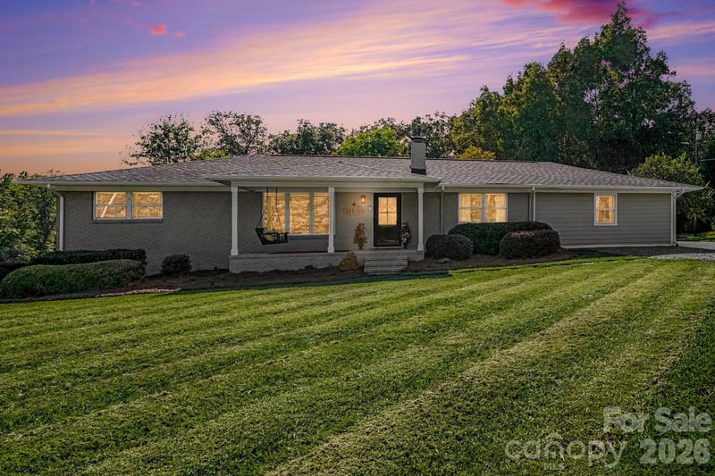 540 Harvell Drive, Concord, NC - 3 beds, 2 baths, 1,970 sqft - $525,000