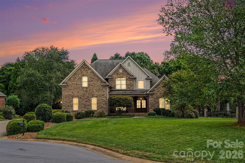 538 Muirfield Way Apt 34, Salisbury, NC - 4 beds, 3 baths, 2,842 sqft - $580,000