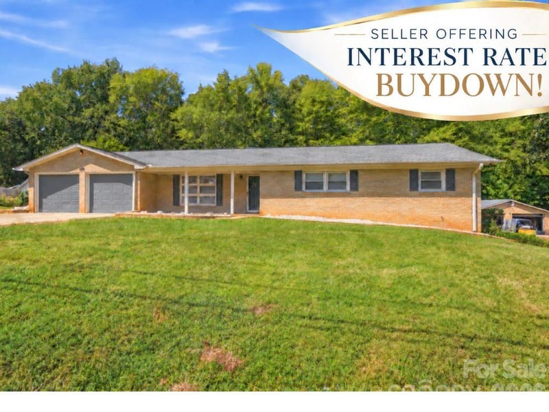 213 Lakeview Drive, Harrisburg, NC - 3 beds, 3 baths, 3,430 sqft - $469,900