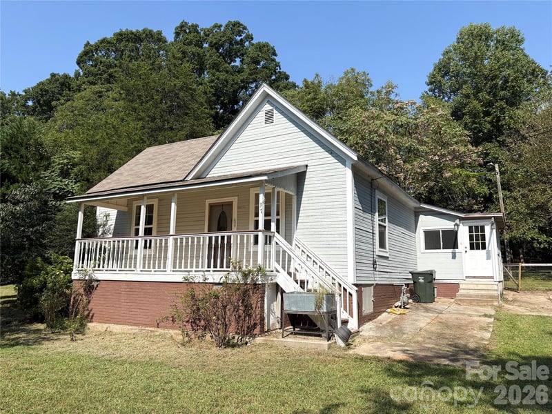 37 Sixth Street Apt 36, York, SC - 2 beds, 1 bath, 1,104 sqft - $223,700