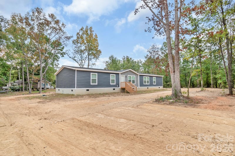 1120 Hammond Carnes Road, Lancaster, SC - 4 beds, 2 baths, 2,376 sqft - $330,000
