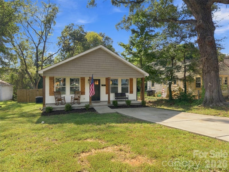 523 Gibson Drive NW, Concord, NC - 3 beds, 2 baths, 1,232 sqft - $295,000
