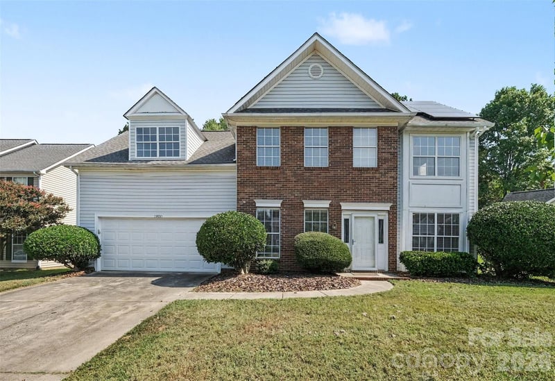 11850 Old Timber Road, Charlotte, NC - 4 beds, 2.5 baths, 2,062 sqft - $350,000