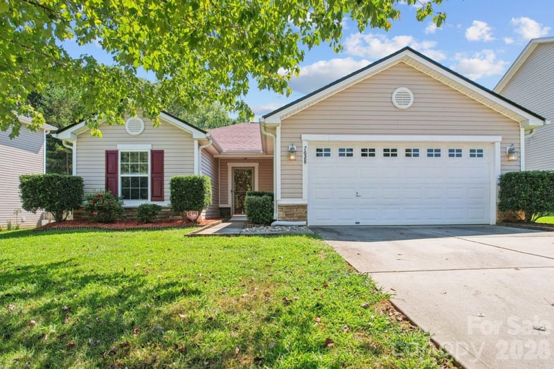 7628 Jenny Ann Drive, Charlotte, NC - 3 beds, 2 baths, 1,470 sqft - $300,000