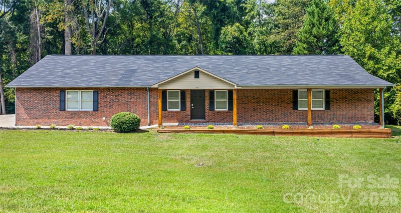 281 Schoolside Drive, Rock Hill, SC - 2 beds, 2 baths, 2,248 sqft - $395,000