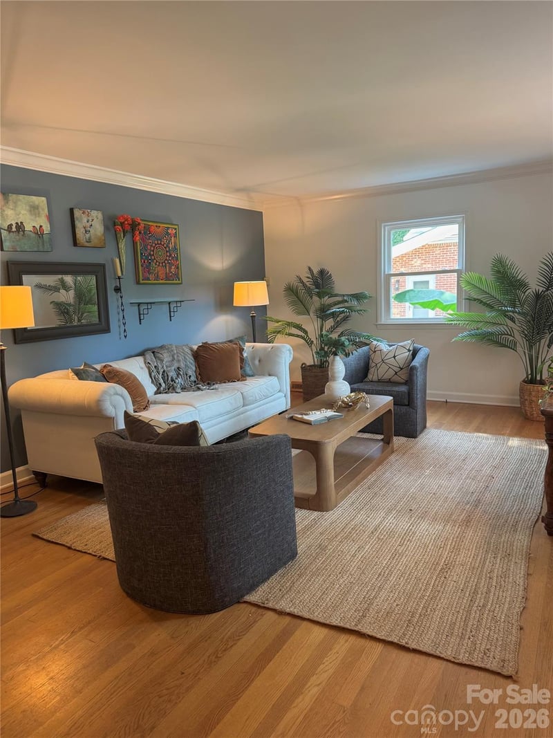 1309 Worcaster Place, Charlotte, NC - 5 beds, 2 baths, 2,225 sqft - $799,000