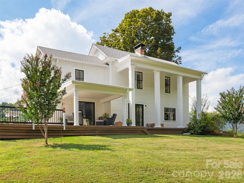 609 Auburn Road, Waynesville, NC - 4 beds, 2 baths, 2,434 sqft - $775,000
