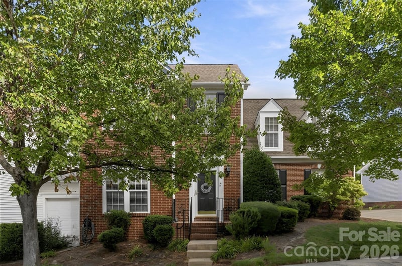 14569 Greenpoint Lane, Huntersville, NC - 3 beds, 2.5 baths, 2,540 sqft - $410,000