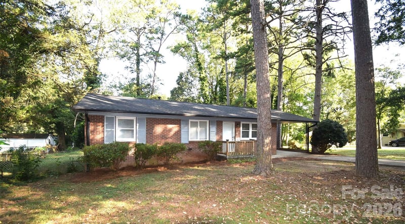 2510 Briar Oak Drive, Gastonia, NC - 3 beds, 1 bath, 1,003 sqft - $209,900