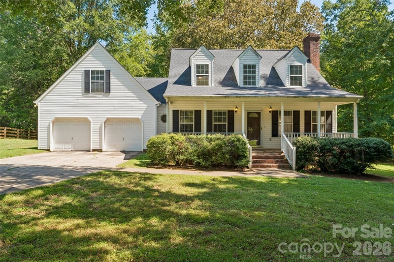 7500 Plott Road, Charlotte, NC - 3 beds, 2.5 baths, 1,648 sqft - $299,000