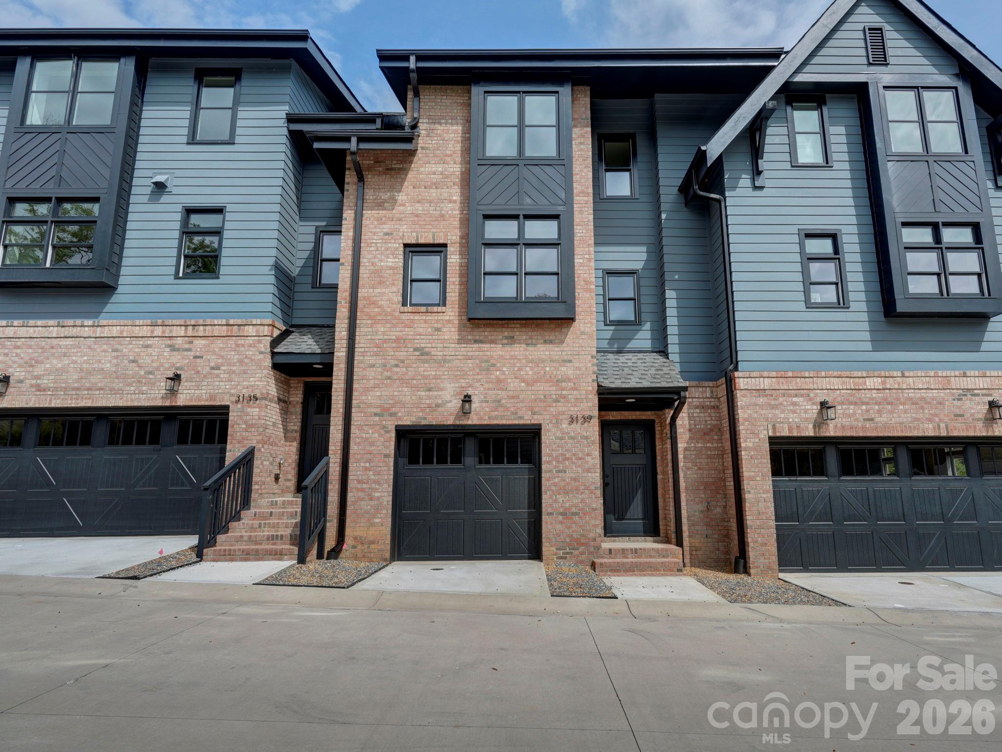 3139 Colyer Pl, Charlotte, NC 28205. property listing photo